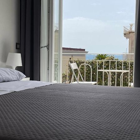 Terrazza Don Mario Bed&Breakfast Pozzuoli Luaran gambar