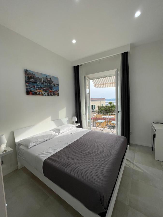 Terrazza Don Mario Bed&Breakfast Pozzuoli Luaran gambar